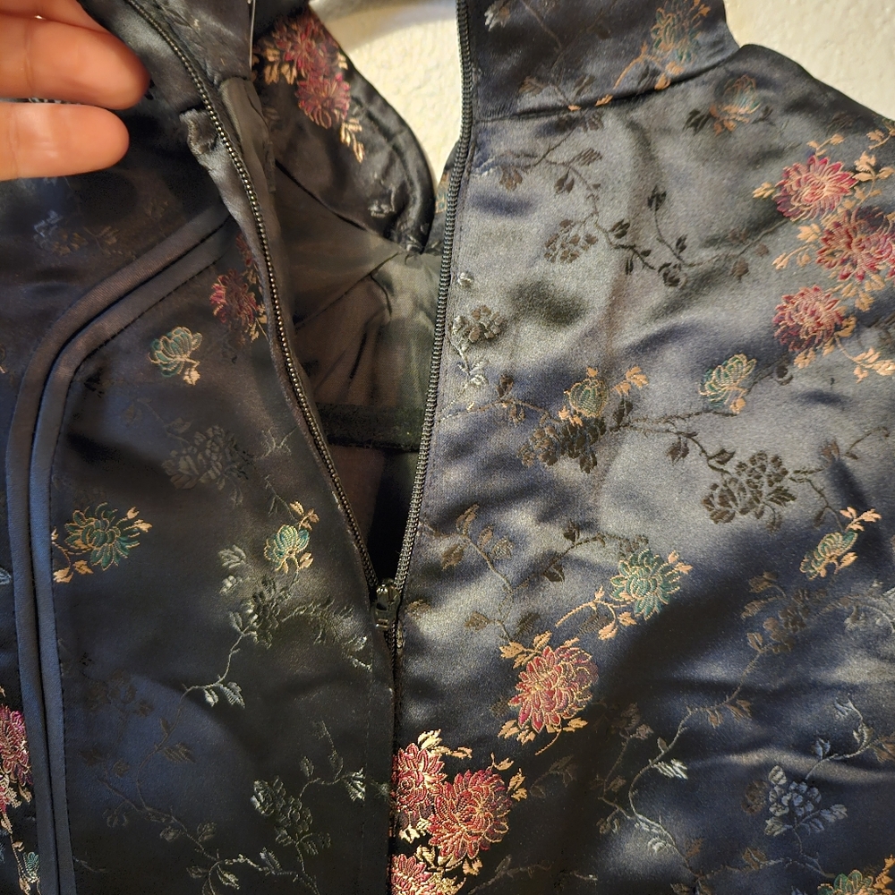 H&M Women's Size 4 Sleeveless Black Floral Dress - Picture 5 of 7